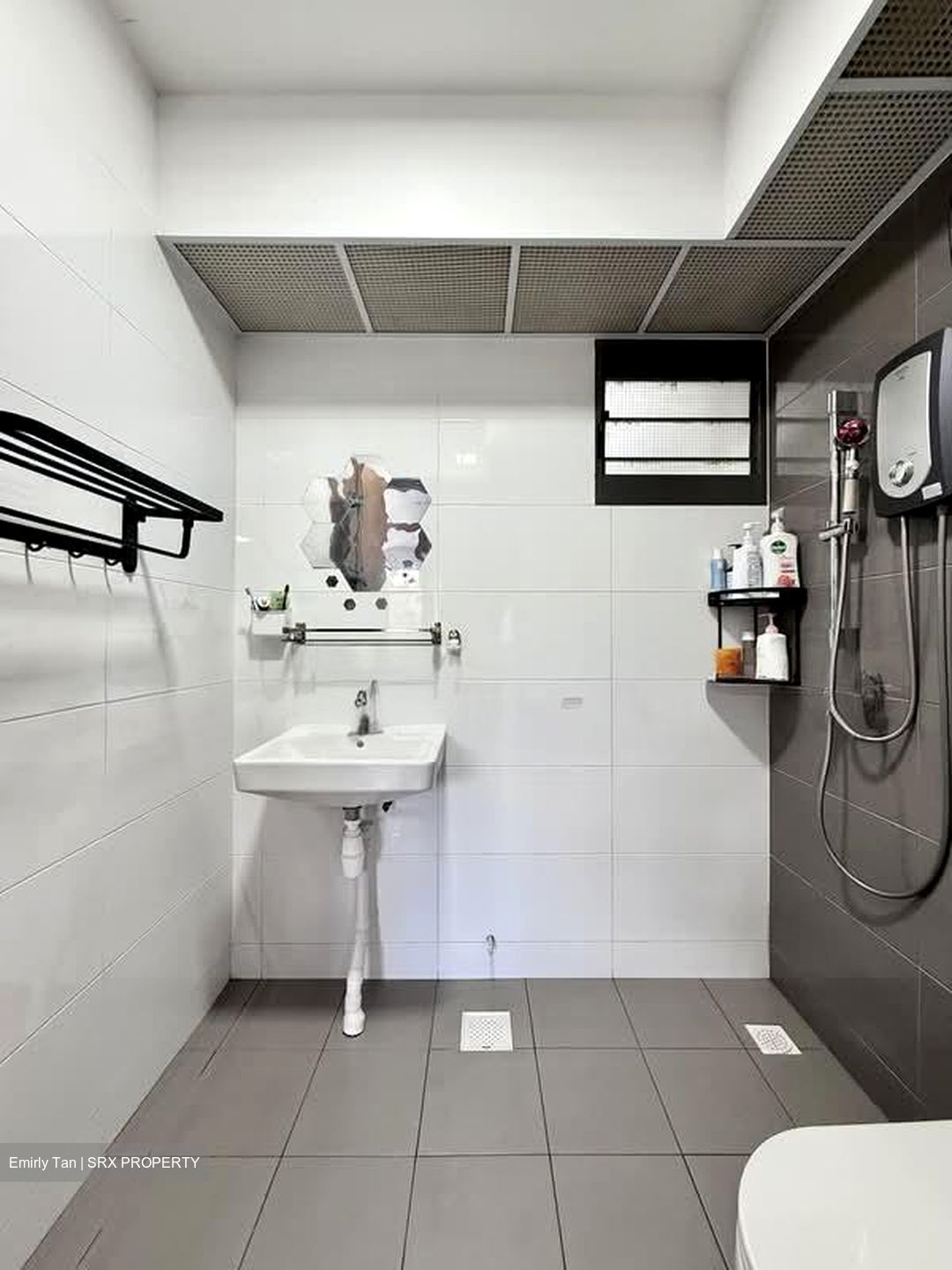 Blk 478B Valley Spring @ Yishun (Yishun), HDB 4 Rooms #549217371